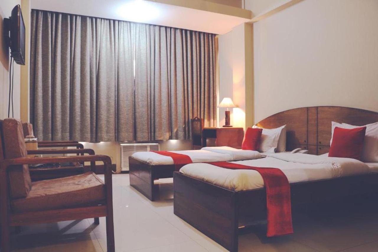 Hotel Ashrafee Dhaka Bagian luar foto