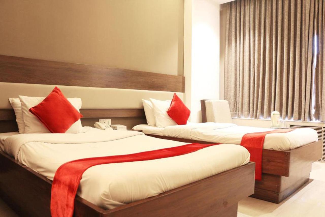 Hotel Ashrafee Dhaka Bagian luar foto